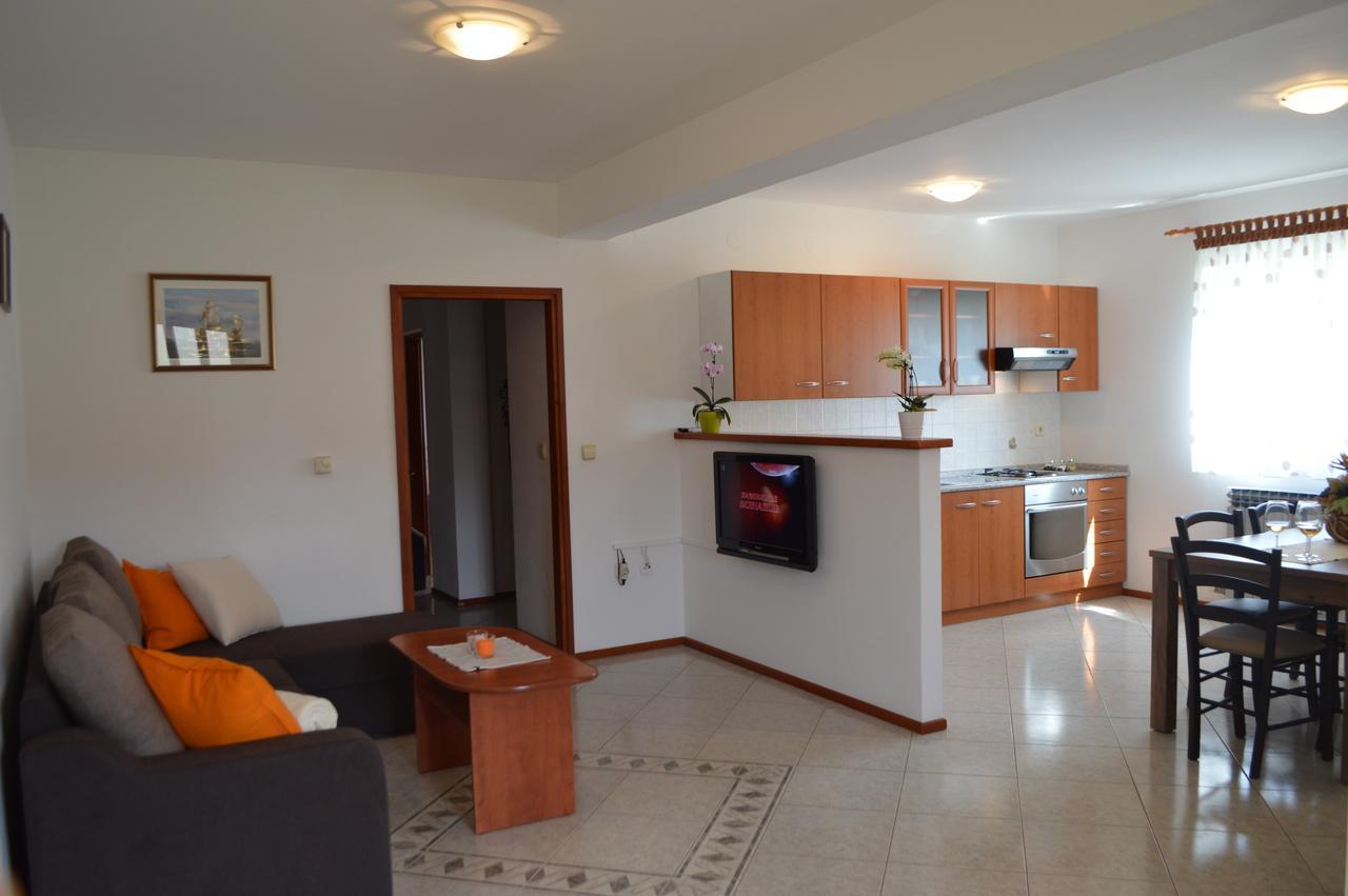 Apartment M&M Marasi Extérieur photo